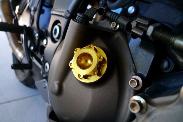 RED Suzuki Oil Cap GSXR HAYABUSA TL GSR750 GSXS SV650 SV1000 GSX1400 650F RM125