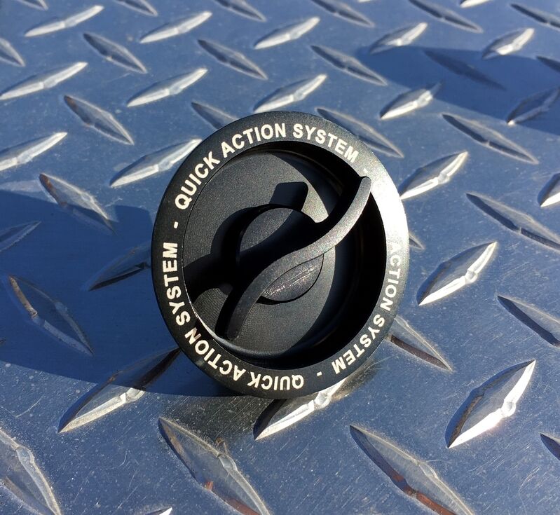 Honda Quick Release Fuel Gas Cap - CBR 600RR 900RR 1000RR CB1000R 954 F4i RC51 VFR VTR 1100XX ~ Black