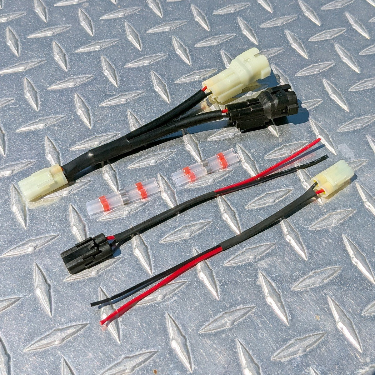 Triumph Tiger 1200 Explorer / GT & Rocket 3 R / Storm Accessory Power Plug Cable